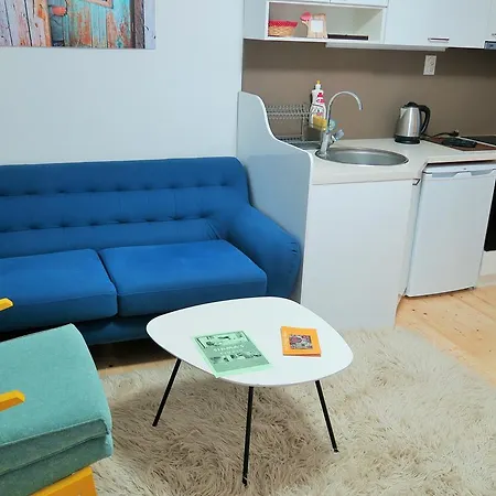 Sirma's Unique Artsy Modern Quiet 1-bdrm In The Heart Of Σκόπια